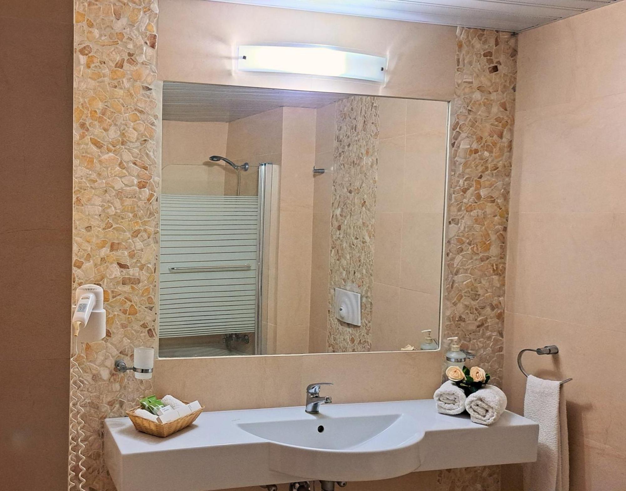 Hotel Astron Princess Karpathos Town  Exterior photo